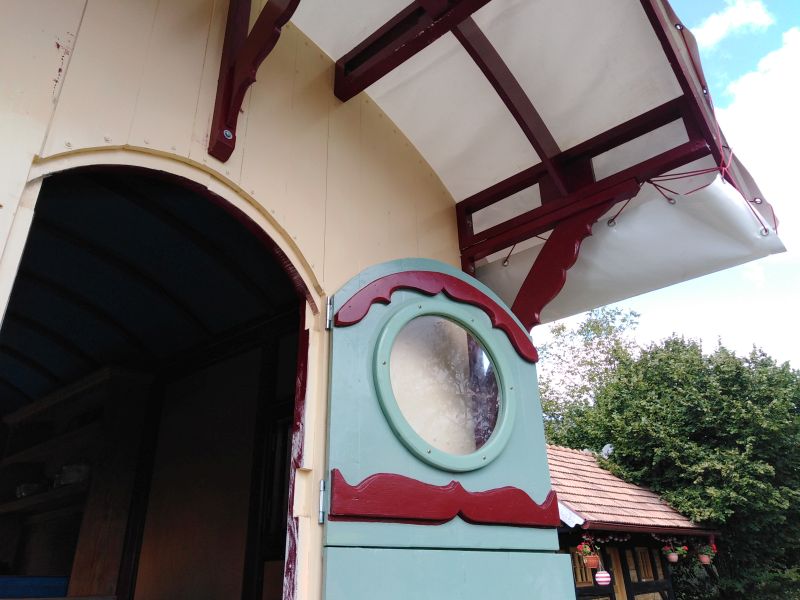 Gypsy wagon